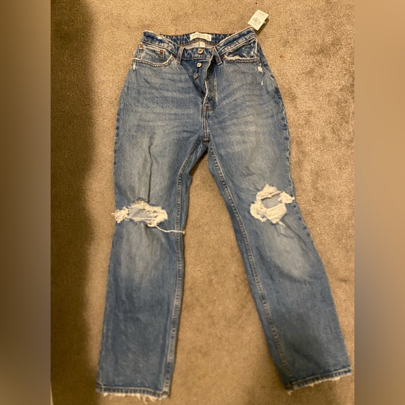 Abercrombie Curve Love High Rise Dad Jeans - Picture 3 of 4